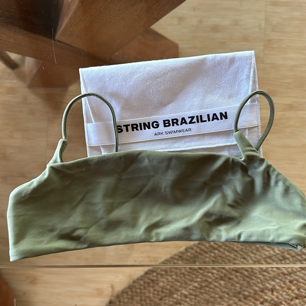 Ark swim top-
